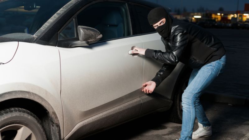 10 ترفند موثر برای جلوگیری از سرقت خودرو